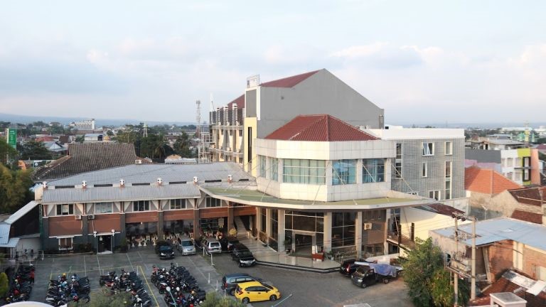 Selangkah dari Institut ASIA