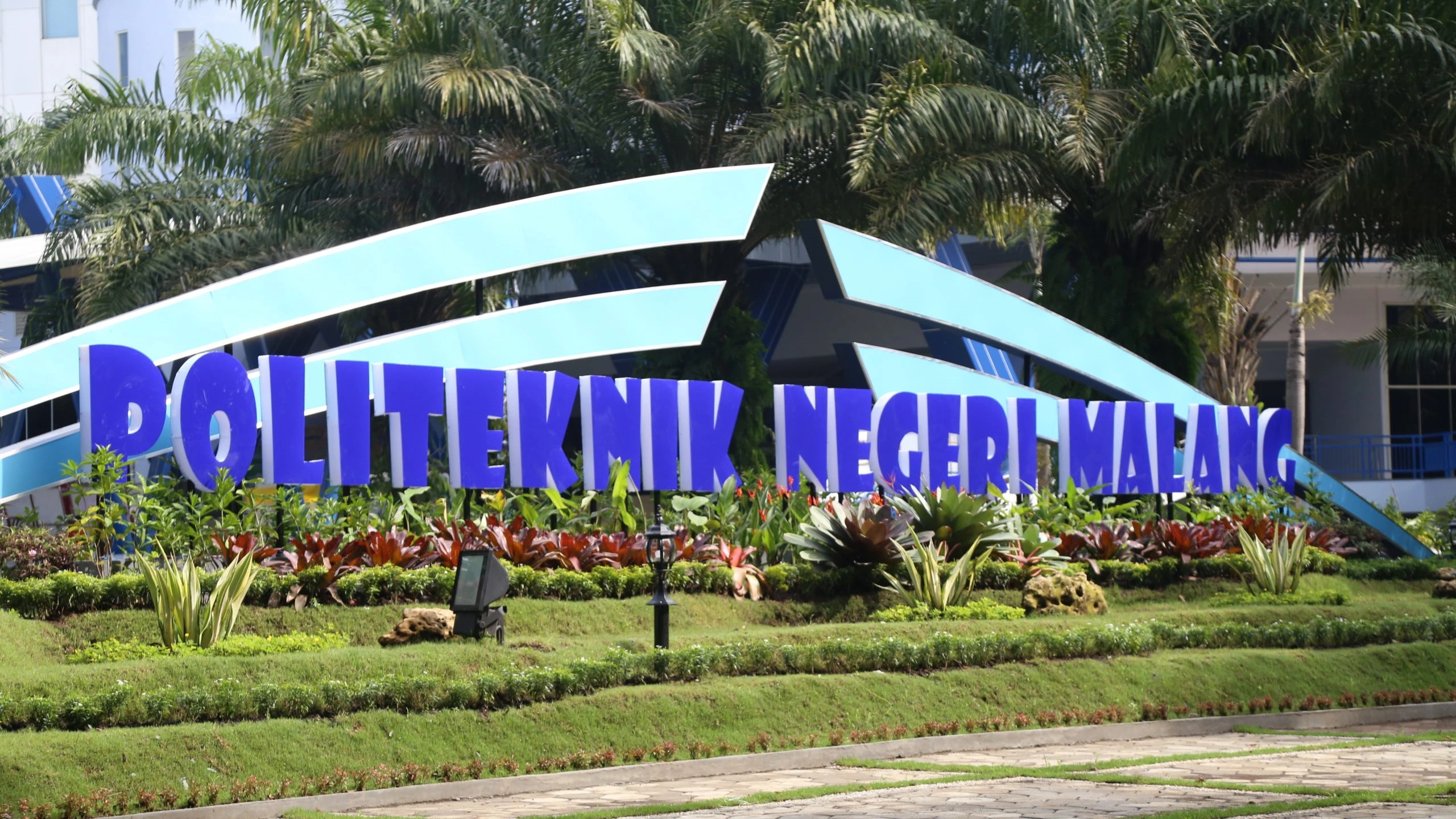 Selangkah dari Politeknik Negeri Malang