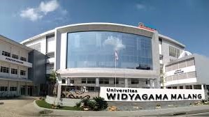 Selangkah dari Universitas Widyagama
