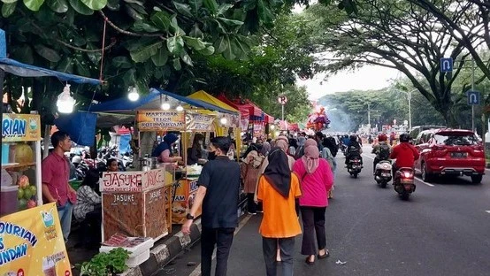 Seberang Pusat Kuliner Taman Krida